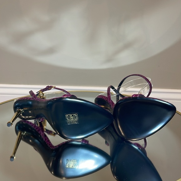 Tom Ford Padlock 105 lock cranberry leather heeled sandals sz 38.5 - Picture 15 of 17